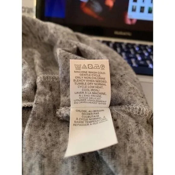 Victoria's Secret Womens Tank Top Low Open Back Gray Little Angel Wings M - Picture 10 of 10